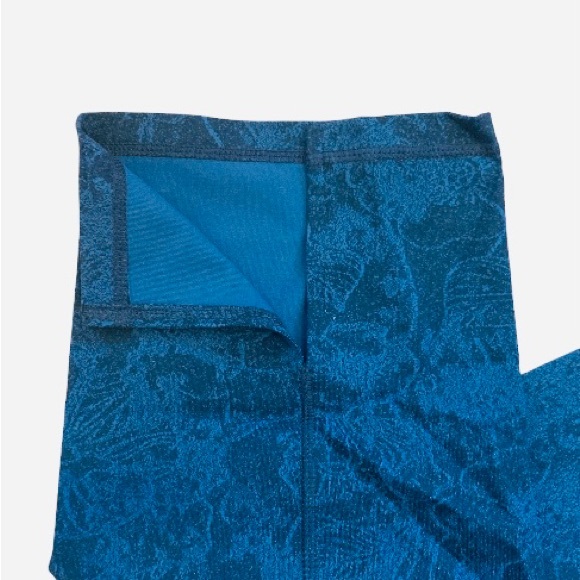 Workout Set size medium - Picture 6 of 8